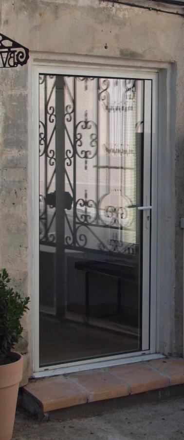 Apartmán Le 26 Nîmes Exteriér fotografie